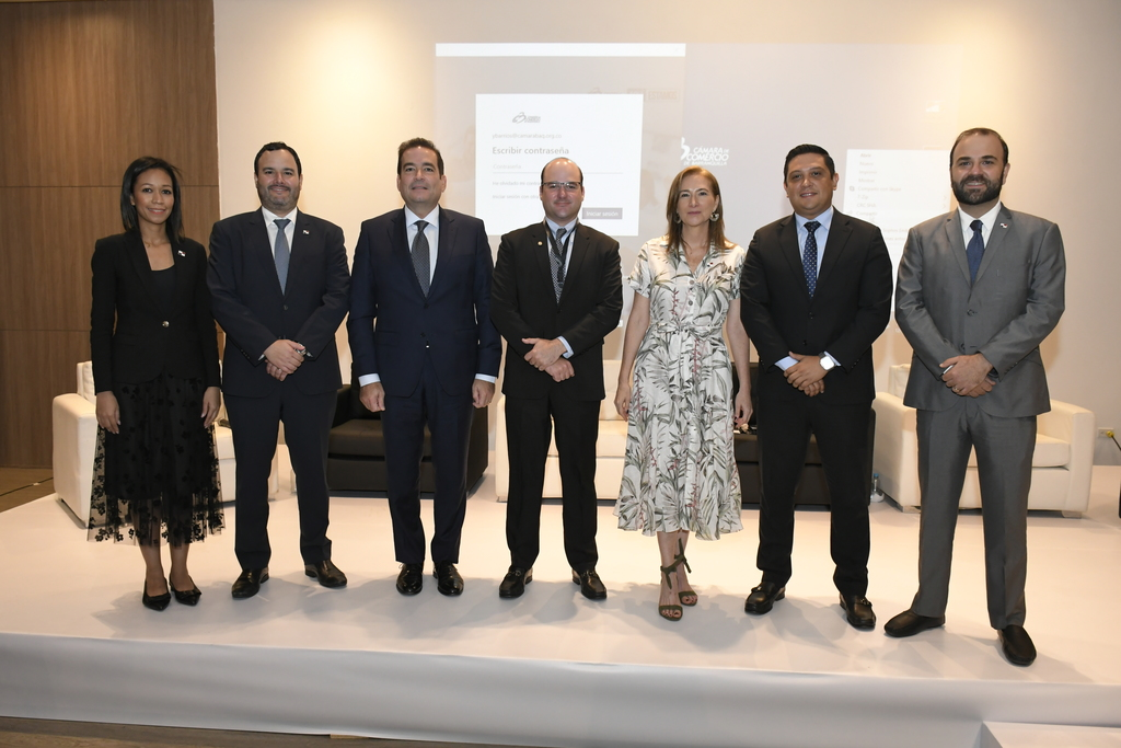 Durante misión comercial a Colombia establecimos puentes de negocios