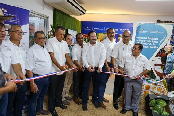 Panamá participa de la mayor exposición mundial de productos del mar en el Seafood Expo 2023 Barcelona- España