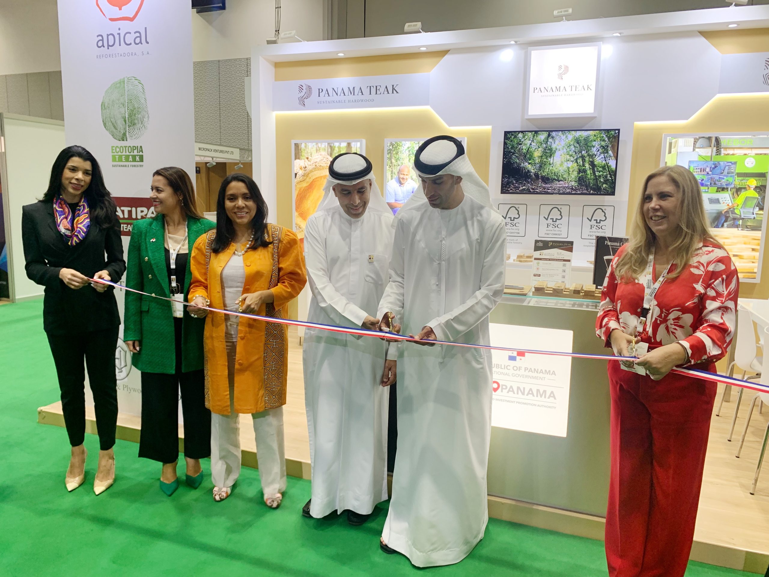 PROPANAMA respalda por segundo año consecutivo la marca Panama Teak en Dubái Wood Show